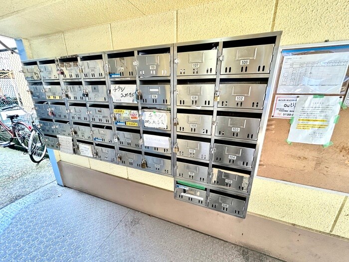 物件外観写真6　(建物設備)