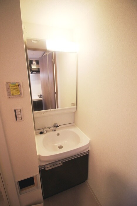 物件内観写真9　(洗面)