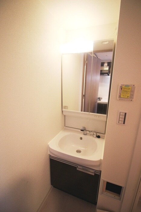 物件内観写真10　(洗面)