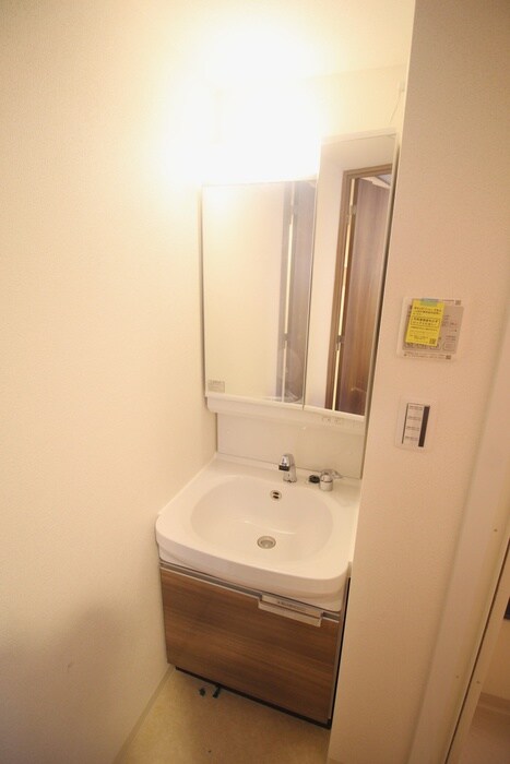 物件内観写真10　(洗面)