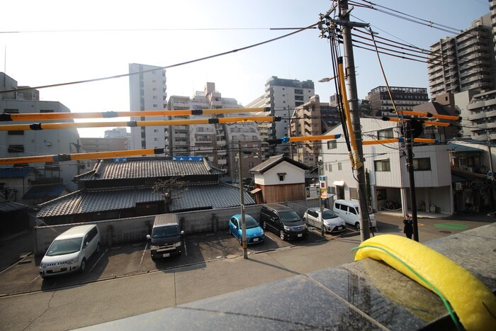 物件内観写真16　(室内からの展望)