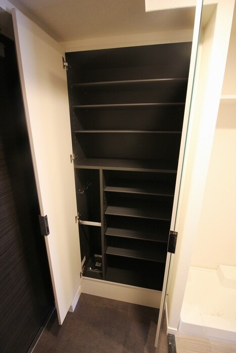 物件内観写真17　(靴箱)