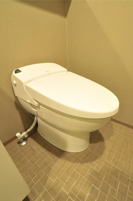 物件内観写真12　(トイレ)