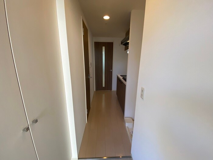 物件内観写真21　(廊下)