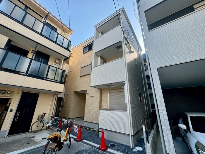 物件外観写真1　(外観写真)