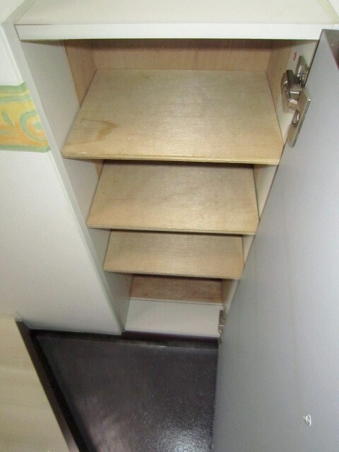 物件内観写真7　(靴箱)