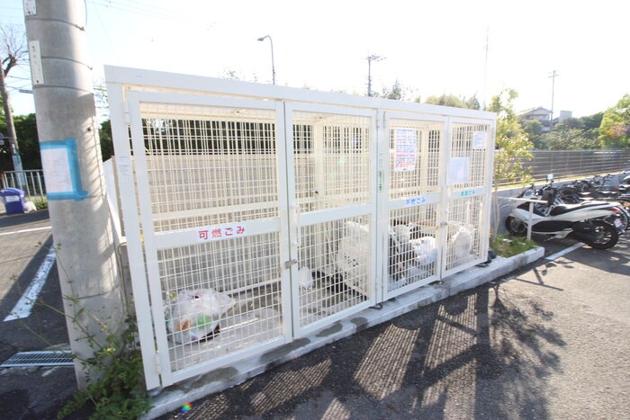 物件外観写真6　(建物設備)