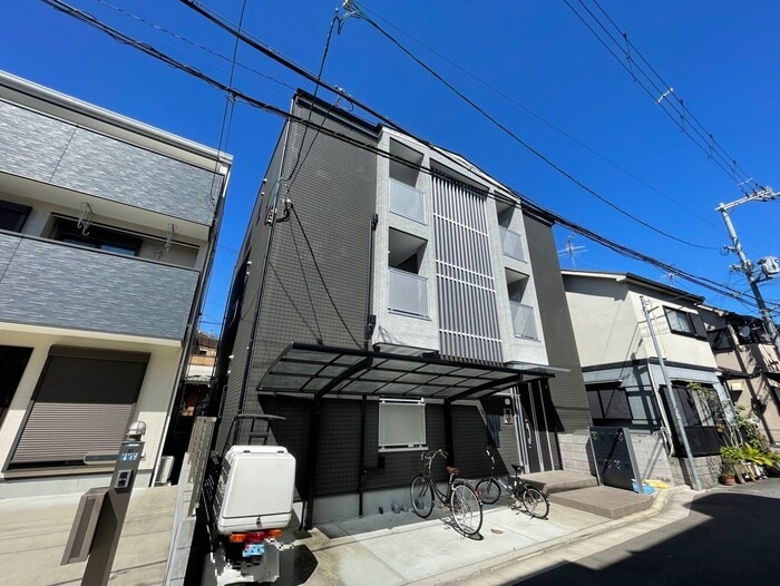 物件外観写真1　(外観写真)