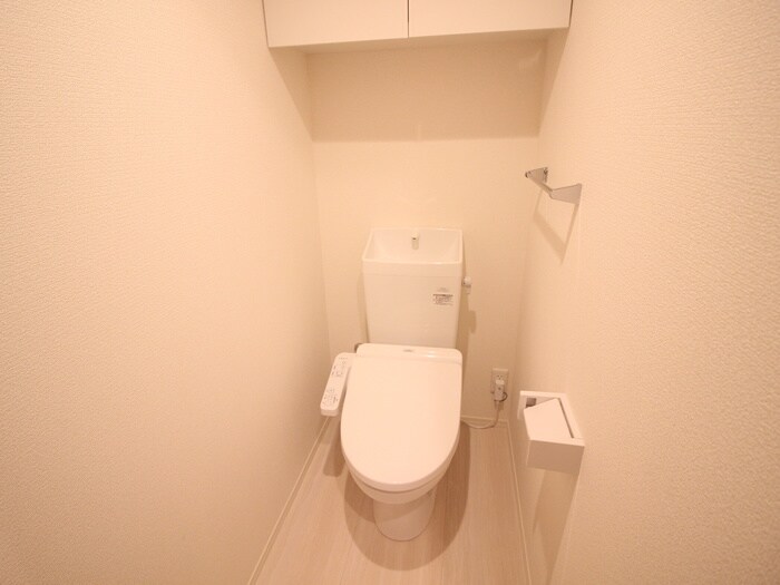 物件内観写真15　(トイレ)