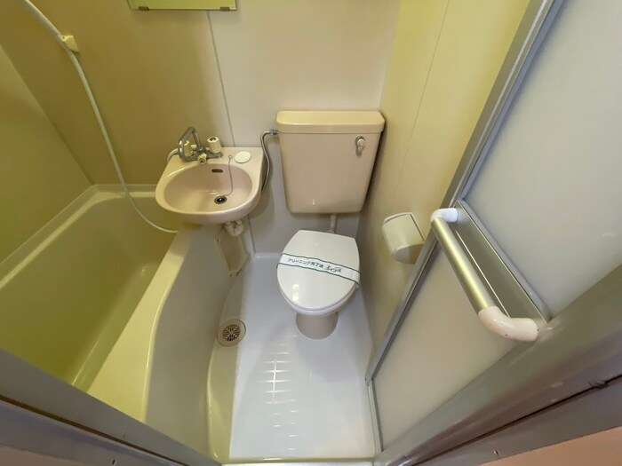 物件内観写真14　(トイレ)