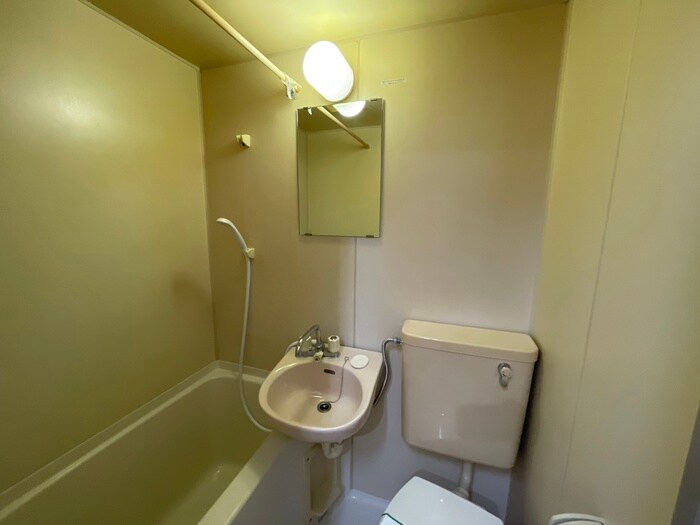 物件内観写真16　(洗面)