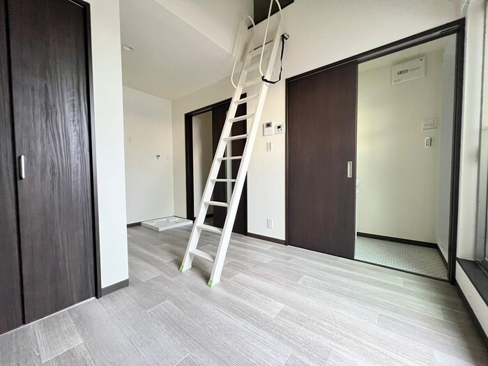 物件内観写真7　(居室)