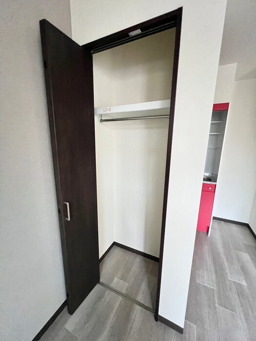 物件内観写真10　(収納)