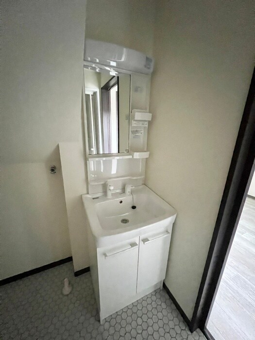 物件内観写真14　(洗面)