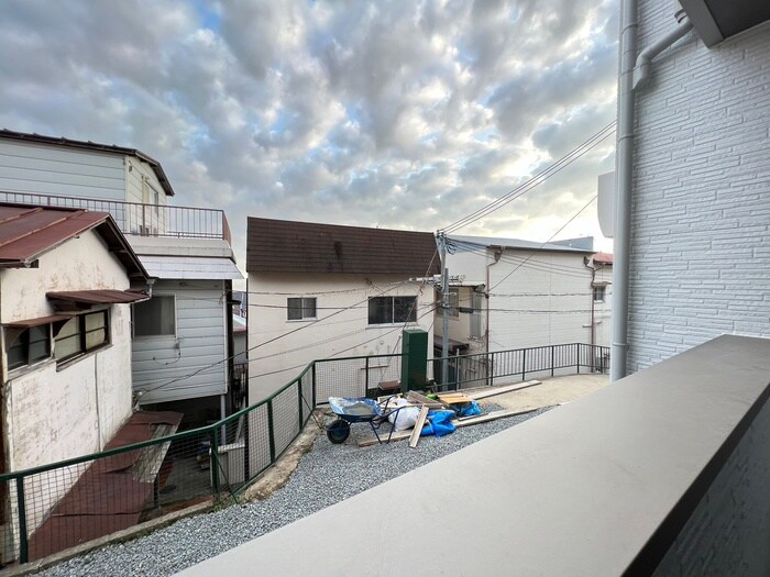 物件内観写真21　(室内からの展望)