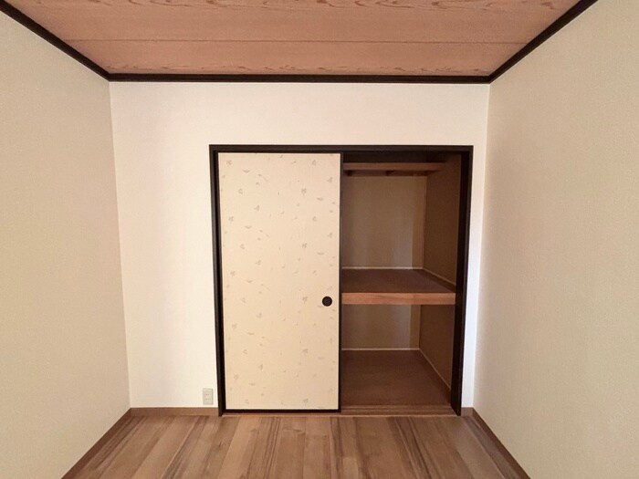 物件内観写真17　(収納)