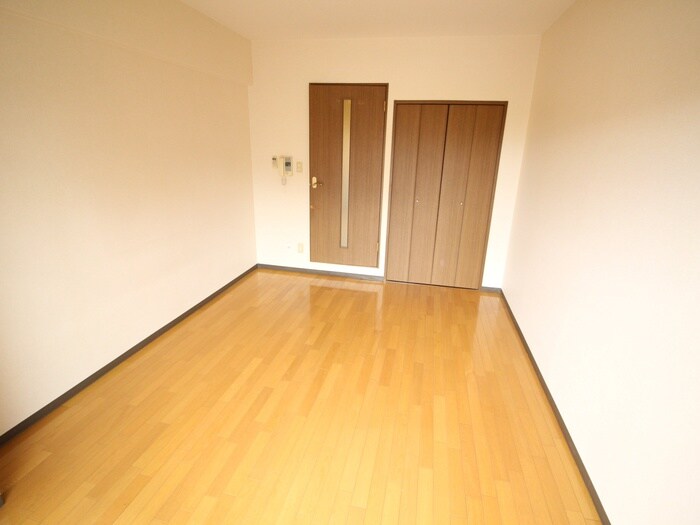 ＲＯＯＭＳ　Ｏoｊｉの居室