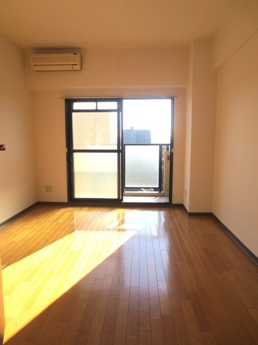 ＲＯＯＭＳ　Ｏoｊｉの居室