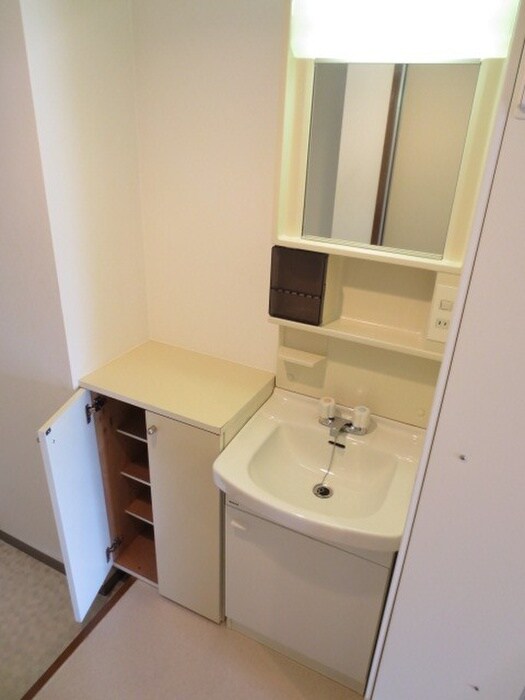 物件内観写真9　(洗面)