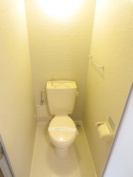 物件内観写真10　(トイレ)