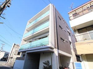 アドニスハイツ外観写真