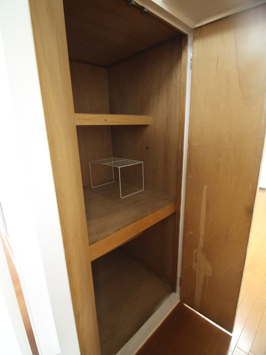 物件内観写真17　(収納)