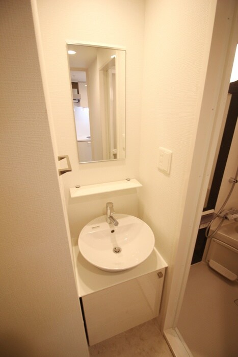 物件内観写真10　(洗面)