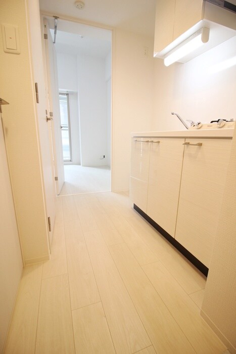 物件内観写真17　(廊下)