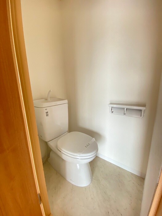 物件内観写真12　(トイレ)