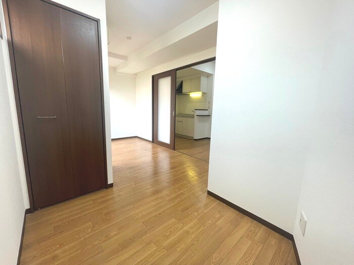 物件内観写真7　(居室)