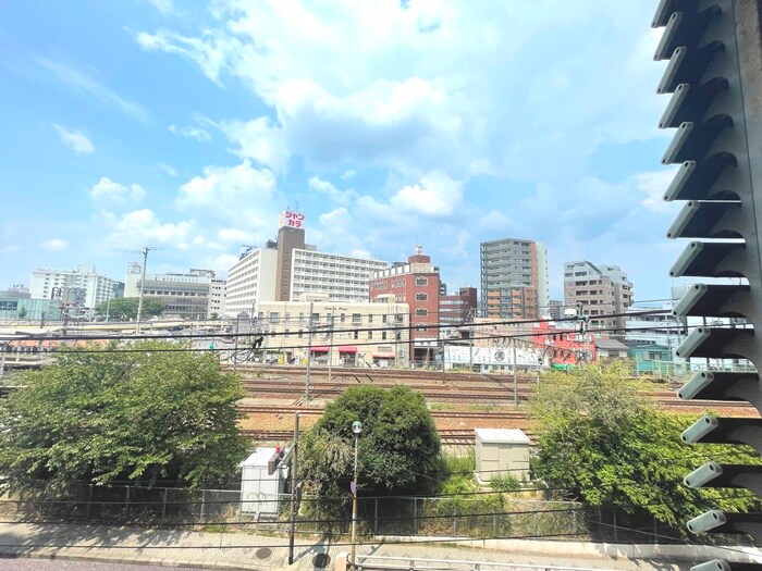 物件内観写真19　(室内からの展望)