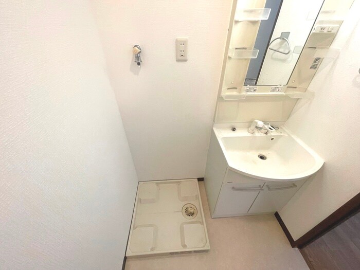 物件内観写真22　(洗濯機置場)