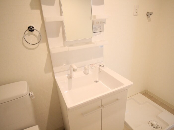 物件内観写真12　(洗面)