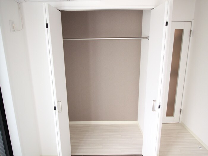 物件内観写真13　(収納)