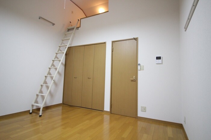 物件内観写真15　(居室)