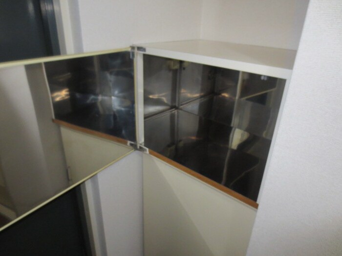 物件内観写真15　(収納)