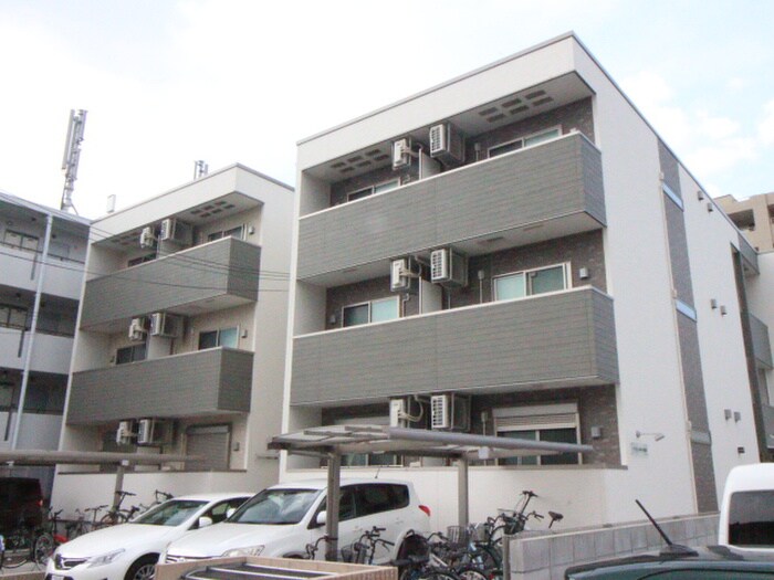 物件外観写真1　(外観写真)