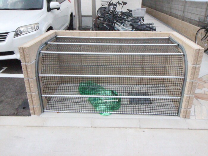 物件外観写真5　(建物設備)