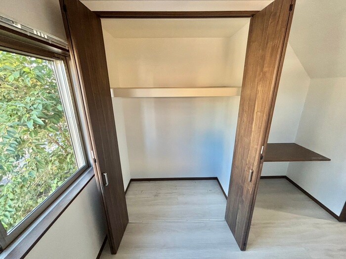 物件内観写真13　(収納)