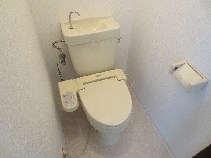 物件内観写真6　(トイレ)