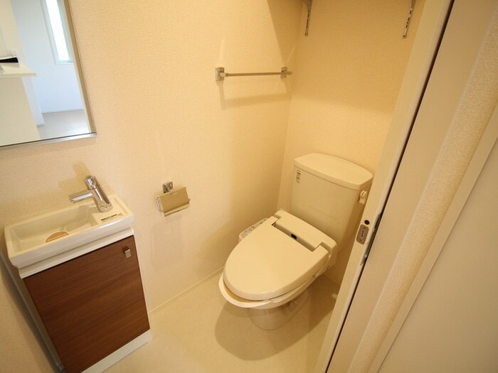 物件内観写真11　(トイレ)