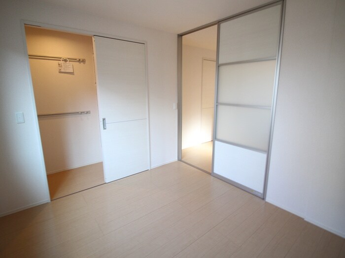 物件内観写真12　(居室)