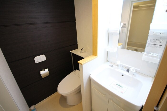 物件内観写真12　(洗面)