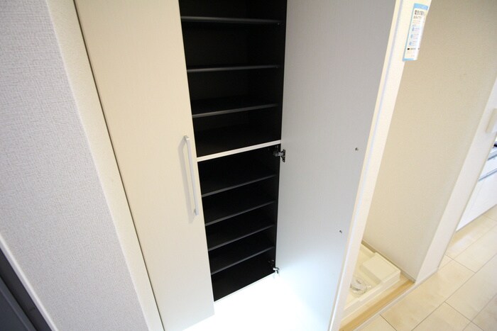 物件内観写真20　(靴箱)