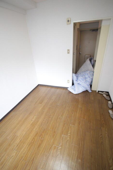 物件内観写真11　(居室)