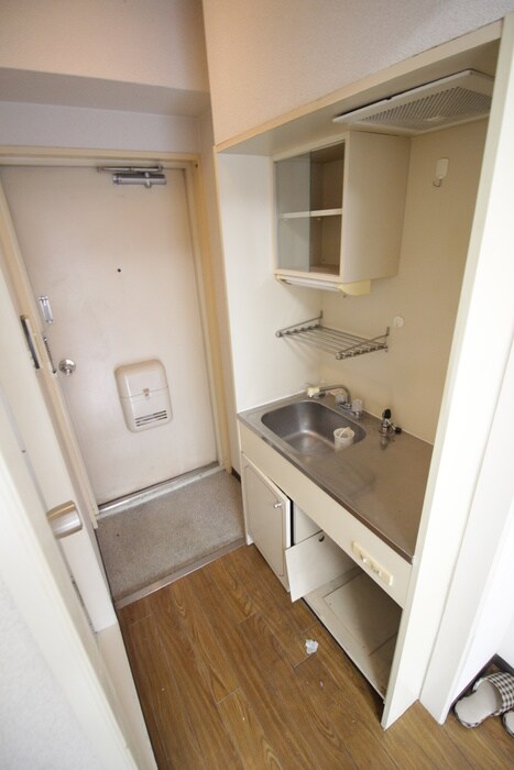 物件内観写真13　(廊下)