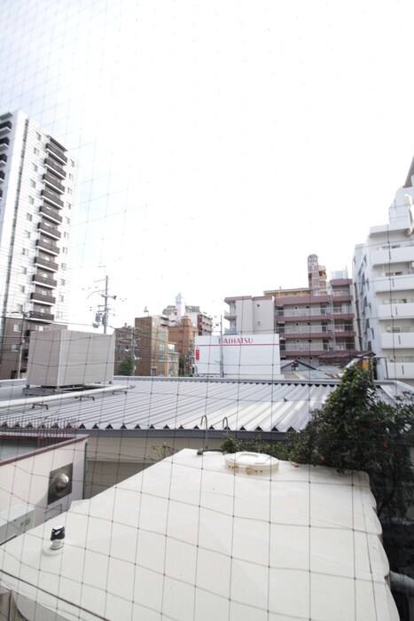 物件内観写真16　(室内からの展望)