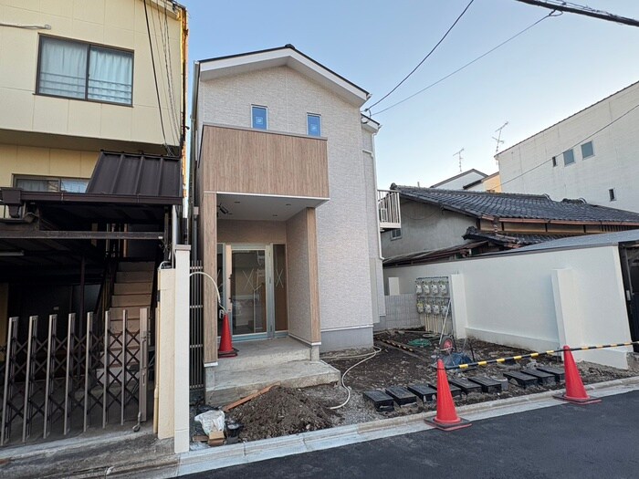 物件外観写真3　(外観写真)