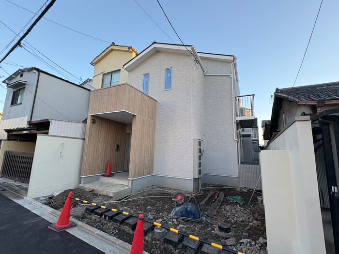 物件外観写真6　(外観写真)