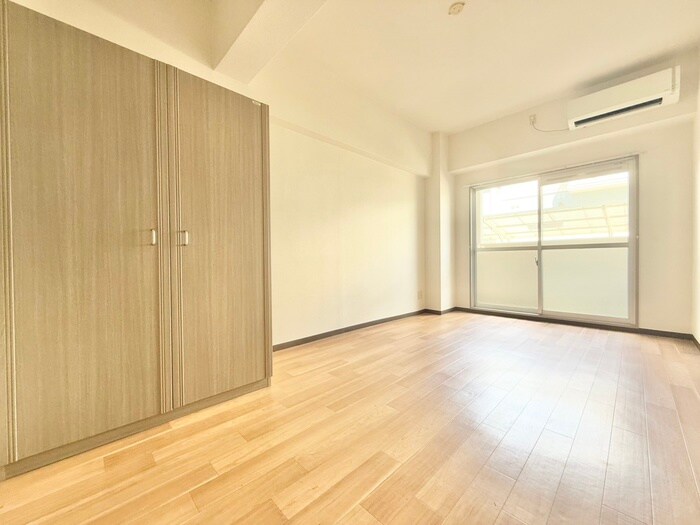 物件内観写真10　(居室)